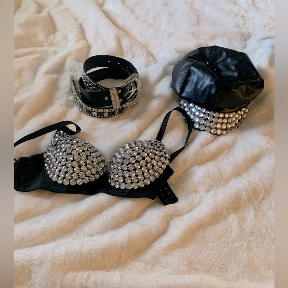 Selena costume - hat, belt, bra.